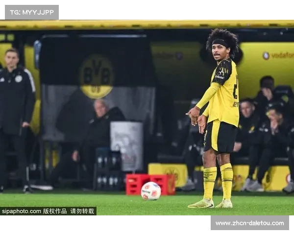 埃布努塔利布单刀冷静推射，法兰克福三分钟闪电回应