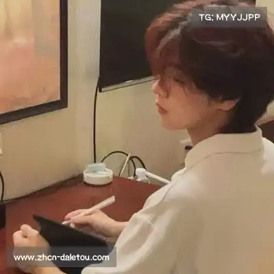 魏麟欣